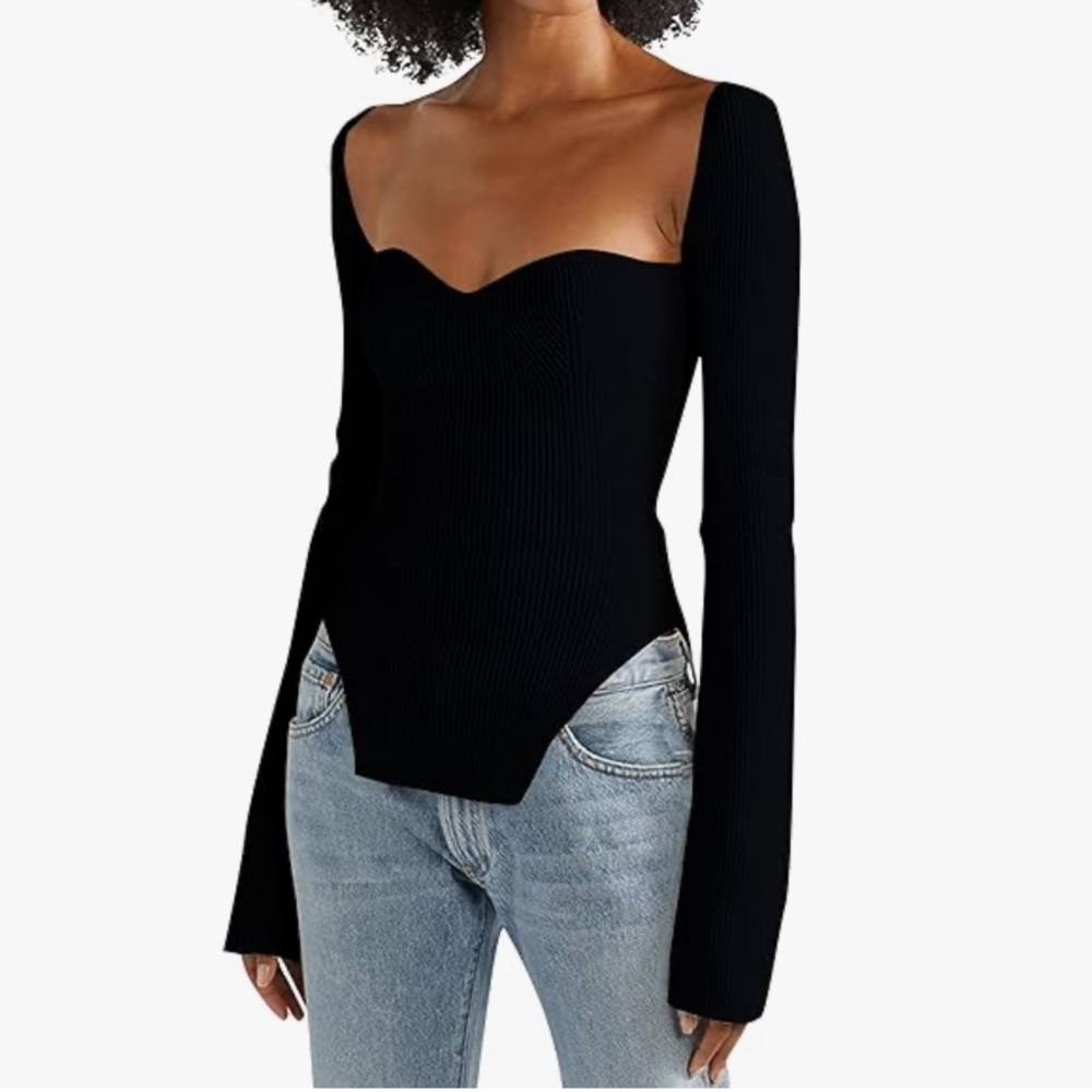 ⭐️BLACK PULLOVER SWEATER⭐️ASYMMETRICAL HEM SWEETHEART KNIT PULLOVER SIZE: SMALL